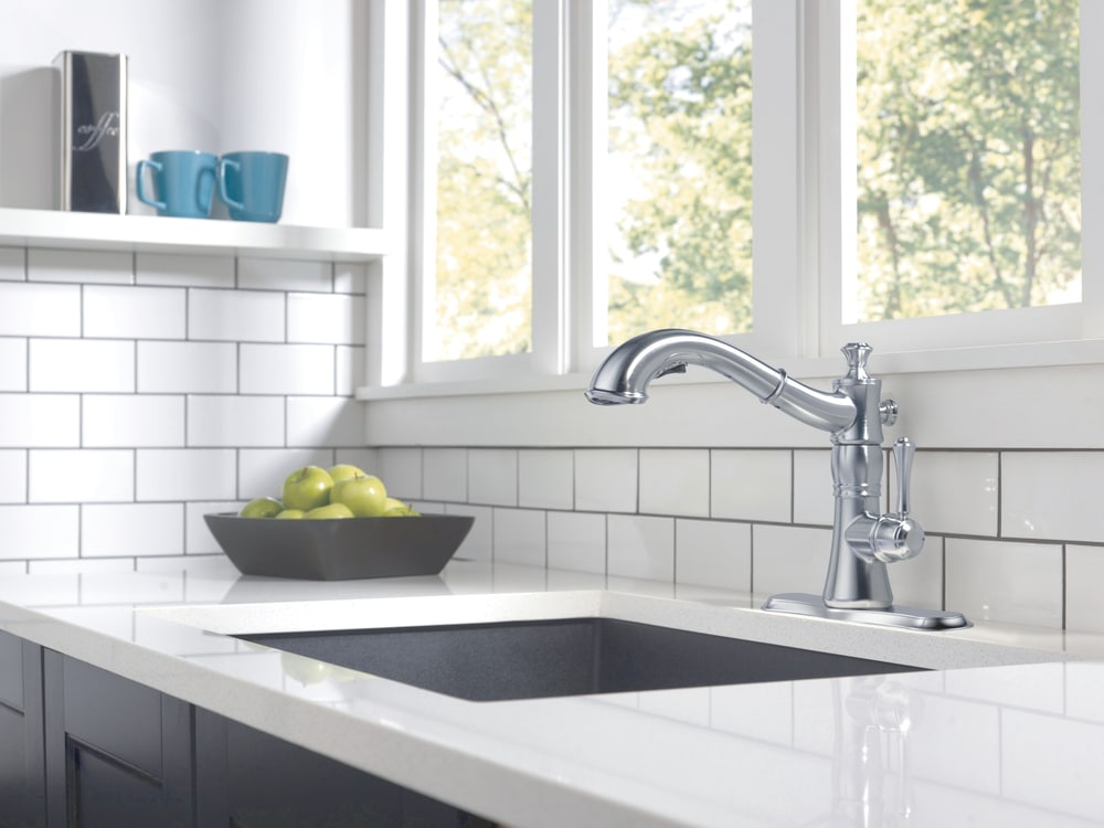 Cassidy Pullout Kitchen Faucet, Artic Stainless N9L6 - product image 3