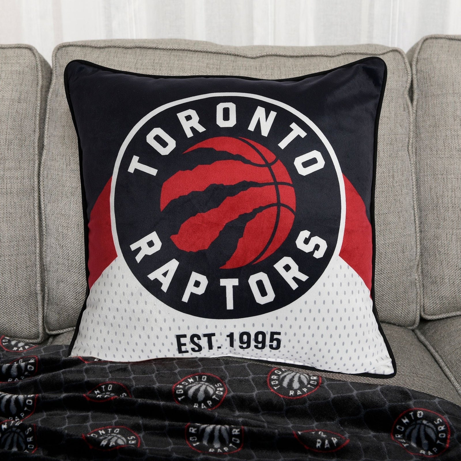 Toronto Raptors Décor Pillow, 18-in x 18-in A9B9 - product image 6