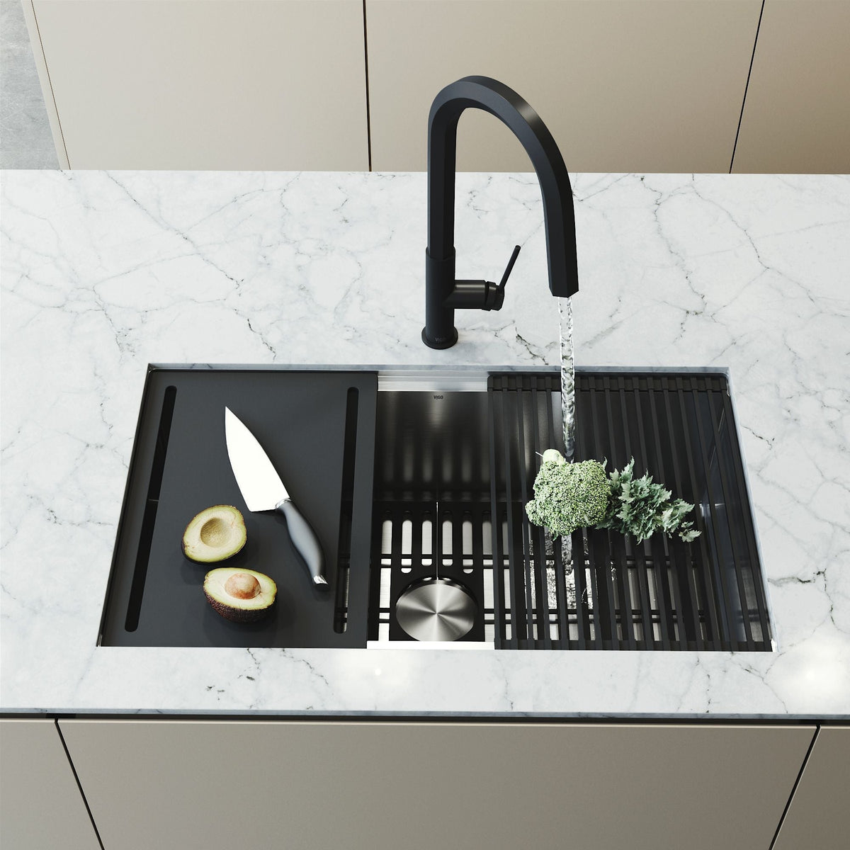 Mercer 33-in Stainless Steel Undermount Kitchen Sink A7X6 - product image 8