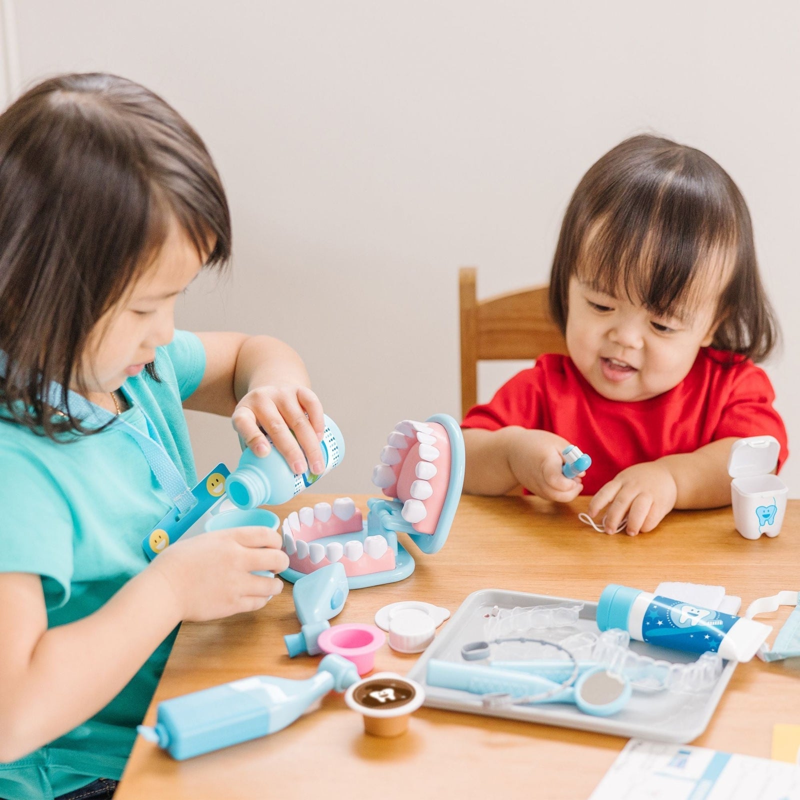 Super Smile Dentist Kit, Ages 3+ Q3B4 - product image 5