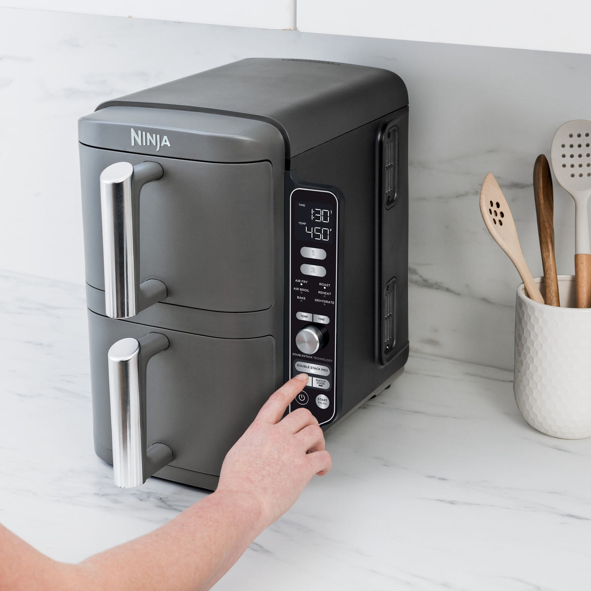 DoubleStack XL Multi-Rack Air Fryer with 2 Baskets & 6 Functions, 10-qt L6T8 - product image 8