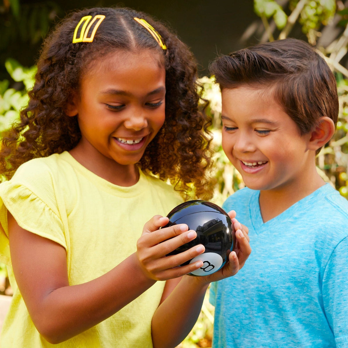 Magic 8 Ball Novelty Toy, Assorted Colours T1S3 - product image 3