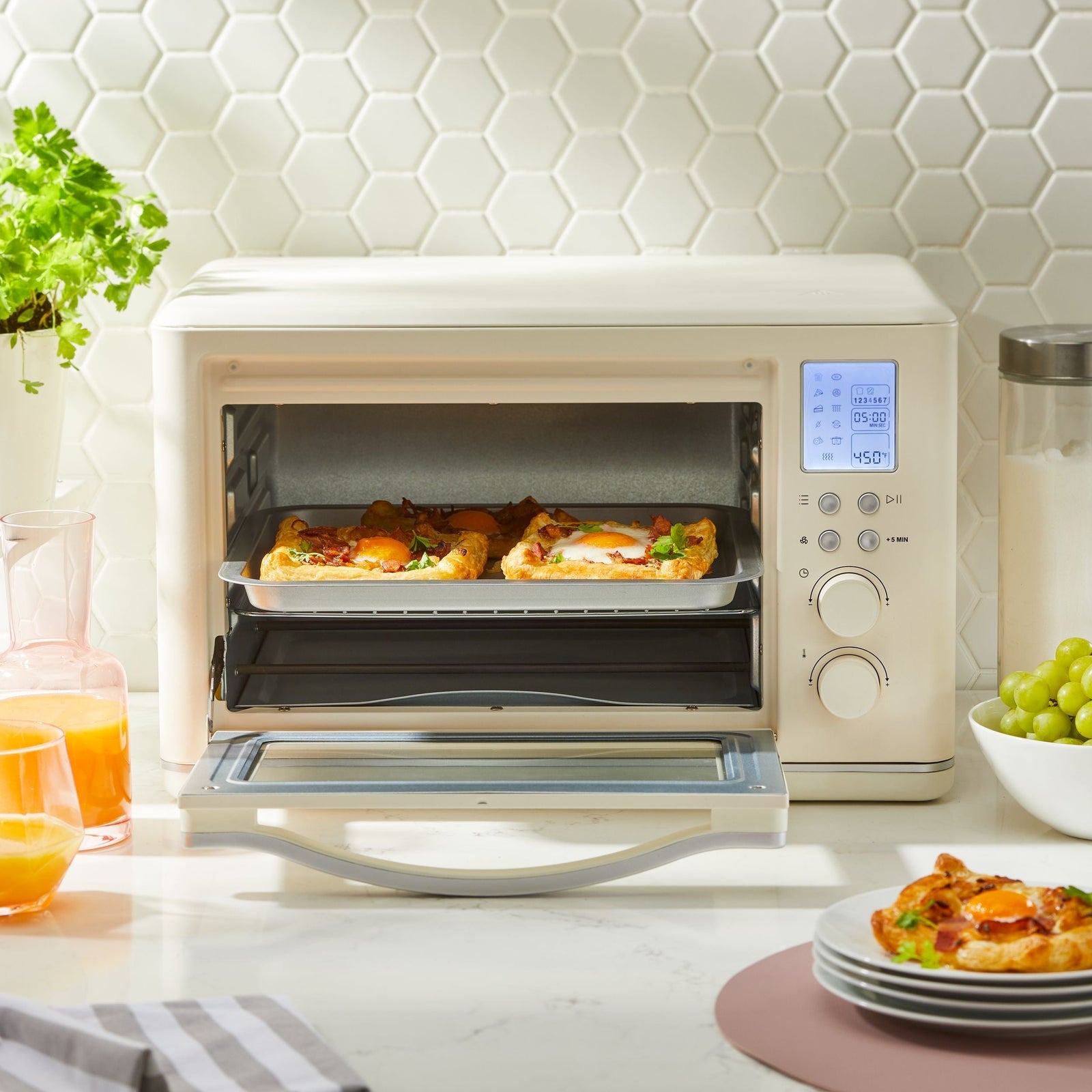 Digital Multi-Functional Air Fryer Toaster Oven with 11 Pre-Set Functions, Shortbread, 6-Slices Y8T4 - product image 8